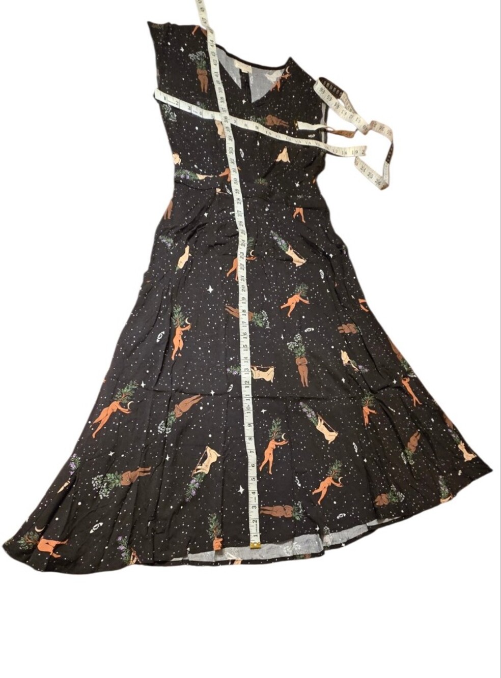 Field Day Oakland Celestial Goddess Print Midi Dress Black Size Medium - Picture 11 of 11